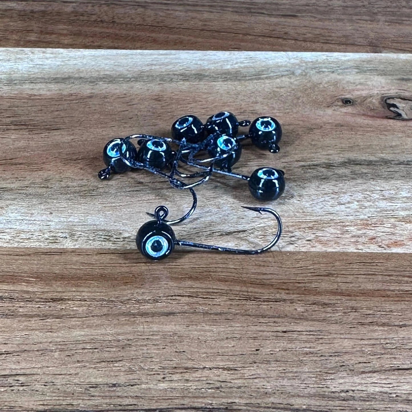 1/16th oz (Mustad #4) - JHall Fishing